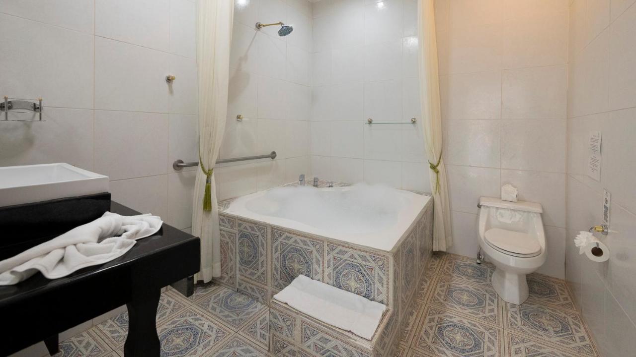 Blue Mirador Hotel Manuel Antonio Εξωτερικό φωτογραφία